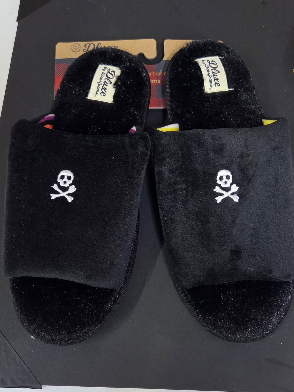 Dearfoam Black Plush Womans Skull Slide Slippers
